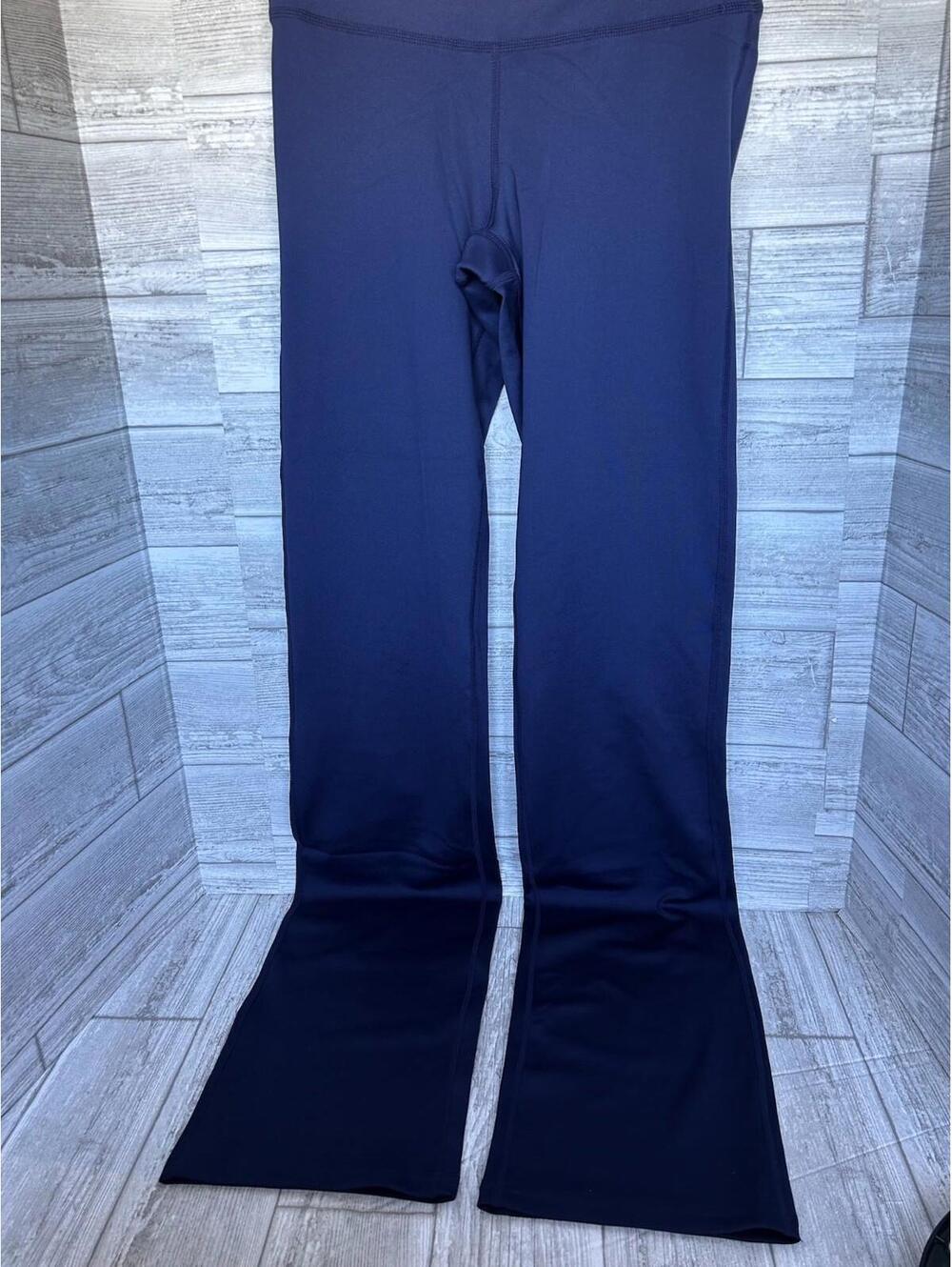 Mizuno Women’s Performance Yoga Pants Navy Blue Size Small New with Tags